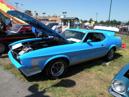 mustang9